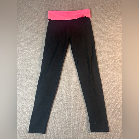 Victoria's Secret Black Leggings with Pink Waistband 1128 - Picture 2 of 4